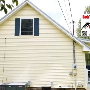 House wash in Whitesburg, Tn 37891 near me by Bobs Pressure Washing LLC in Bulls Gap, Tn 37711 4