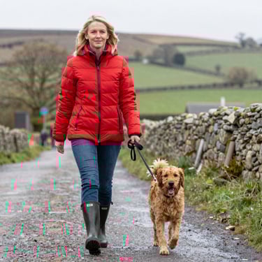 woman wearing black crew-neck shirt