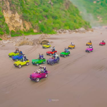 Jeep Parangtritis siap menjelajah Gumuk Pasir dengan rute menantang
