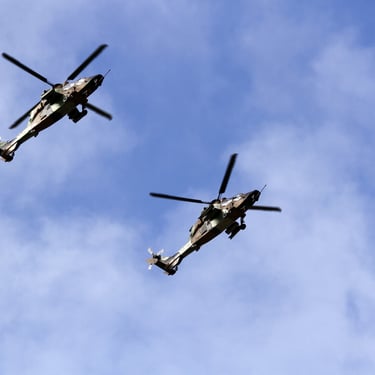 Dos helicópteros Tigre