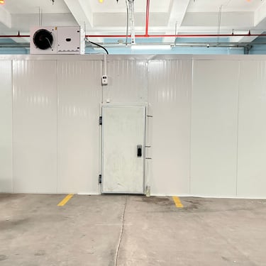 أبواب غرف تبريد مسقط - Cold room doors Muscat