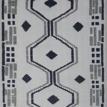 Handwoven Pile Dhurrie made of 100% Wool