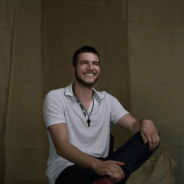 Maurício Favero. Nescafé; Águia Branca/ES, Brazil - 2019.