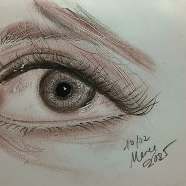 Ojo femenino, dibujo grafito lápiz color Caran D'Ache