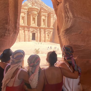 Mirador del Monasterio en Petra durante un viaje organizado con Exclusive Jordan