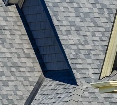 NEW ARCHITECTURAL COMPOSITION SHINGLES ON HOUSE IN FRESNO, CA
