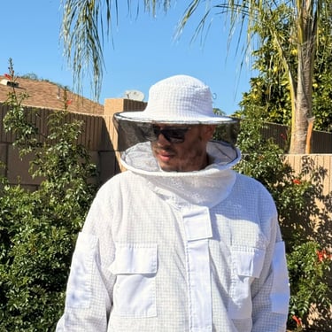 Exterminator bee inspection service in Menifee, CA