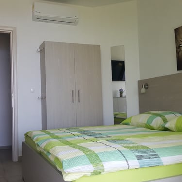 Schlafzimmer 2 Olivia 3