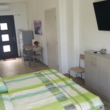 Schlaf-Wohn-Esszimmer Olivia 3