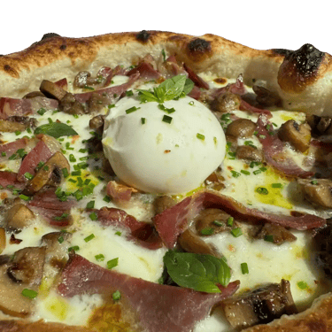 Pizza avec coppa champignons burrata