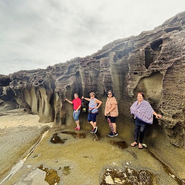 4 people rock formation