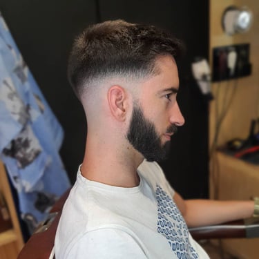 pelado de nuestra peluquería para hombres