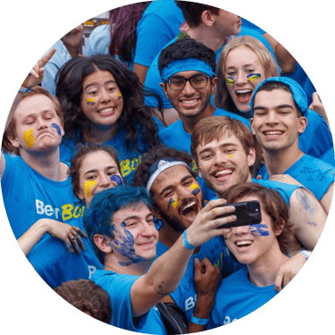 Lovetteers take a selfie during Beer Bike