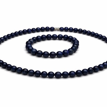 lapis lazuli necklace and bracelet set with deep blue natural stones, elegant jewelry for truth, clarity, and self-expression