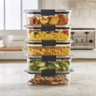 Rubbermaid Brilliance Food Storage Containers, BPA Free, Airtight Lids, Ideal for Lunch, Meal Prep & Leftovers, Set of 5 (3.2