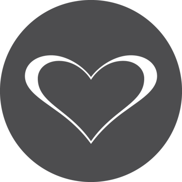 Wedding Celebrant Nikki Bowden Noosa Sunshine Coast Celebrant Marriage Elope 