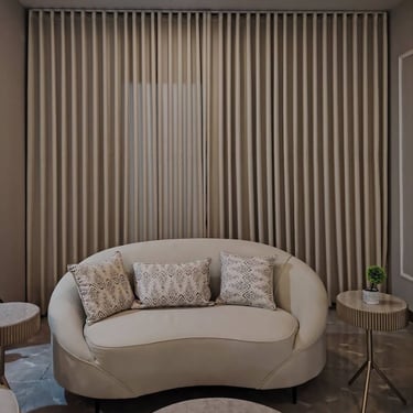 Custom curtain and sofa uphlostry