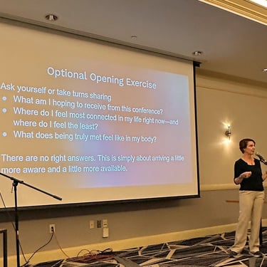 Kassandra opening slide about connection HCC 2026. Photo by Cheryl V