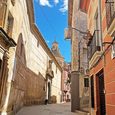 One of the streets in the historic center of Caravaca.