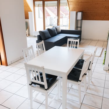 Hochwertiges Serviced Apartment mit Smart-TV und WLAN für Messe-Gäste