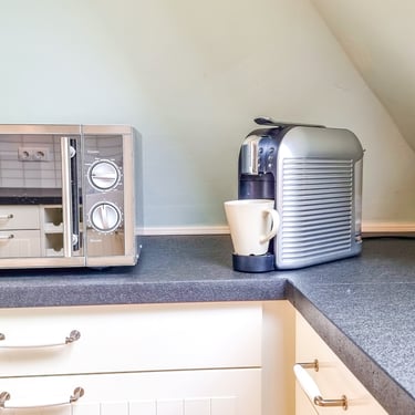 Voll ausgestattete Küche in der Ferienwohnung Coburg