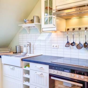 Voll ausgestattete Küche in der Ferienwohnung Coburg