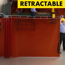 retracable welding curtain