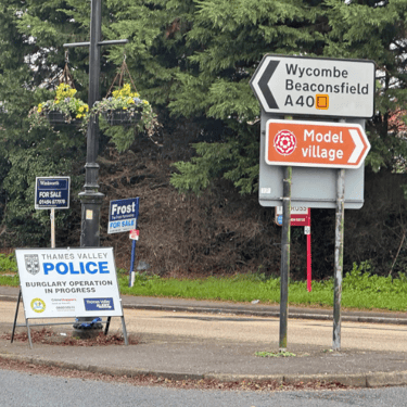 Thames Valley Police Burglary Operation In Progress