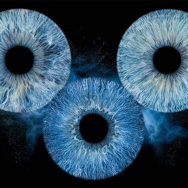 tableau 3 iris eyes bleus avec effet galaxie