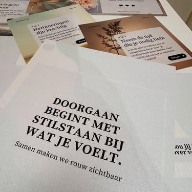 Doorgaan begint met stilstaan; een social media campagne die met visuals en vragen je uitnodigt om stil te staan bij verlies