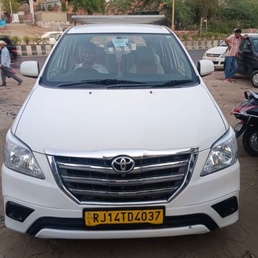 Innova Rental in Jaipur