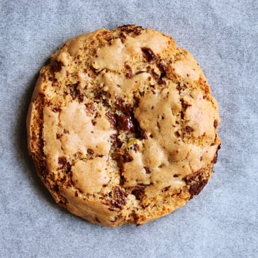 THE Vegan Chocolate Chip Cookies For One