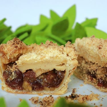Puff Pastry Mince Pies With A Custard & Crumble Top