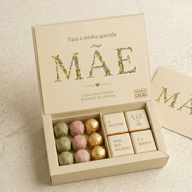 Proposta de embalagem presente para chocolates artesanais com ilustração botânica personalizada para o Dia da Mãe.