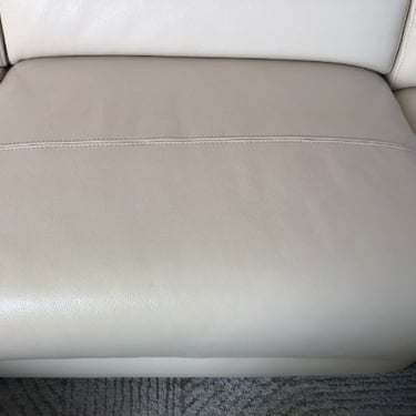 close up of a professionally cleaned leather seat