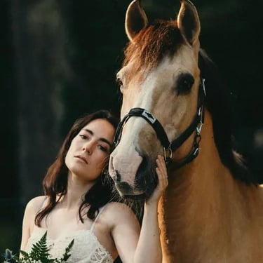 portrait d'un couple cavalier cheval