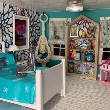 Angela's girl's room