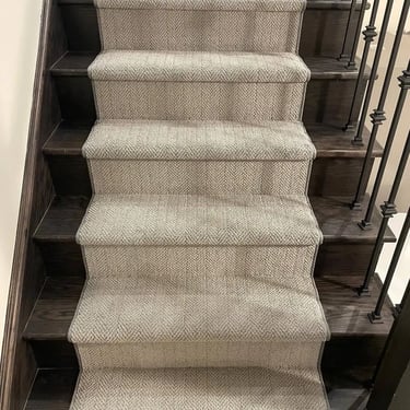 Jersey arrow pattern carpet stair runner installed on residential stairs in London Ontario, durable and stylish flooring