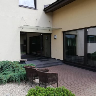 Veidrodine plevele mamams ir biurams. Tonuota plevele langams