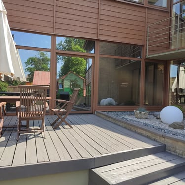 Veidrodine plevele mamams ir biurams. Tonuota plevele langams