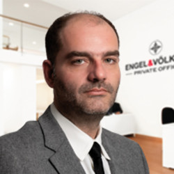 Athan;asios Asimis Private Office Advisor