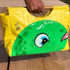 recycled bag made from inflatable decoration