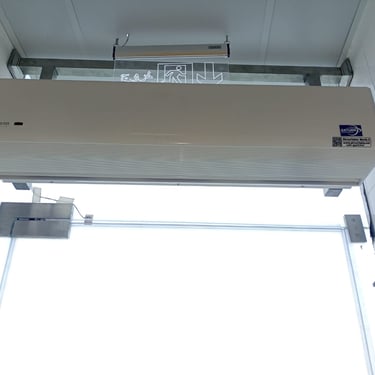 saturn-air-curtains
