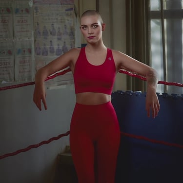 Starkes Frauenportrait im Studio – Portrait & Presence bei Lens & Look in Oranienburg