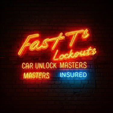 Neon signt that says Fast T's Lockouts-Car Unlock Masters-Insured