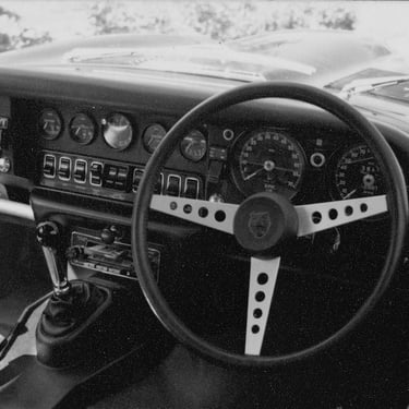 Dashboard of Peter Pickering's Jaguar E-Type V12