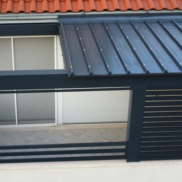 pogled na fiksni dio krova pergole