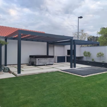 prikaz temelja pergole sa svim stupovima i horizontalama