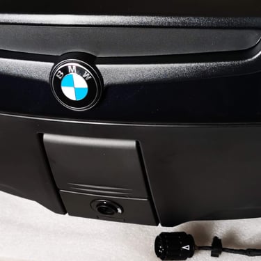 BMW  daiktadėžės moto