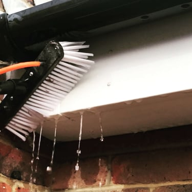 fascia and soffit cleaning near steyning using water fed pole